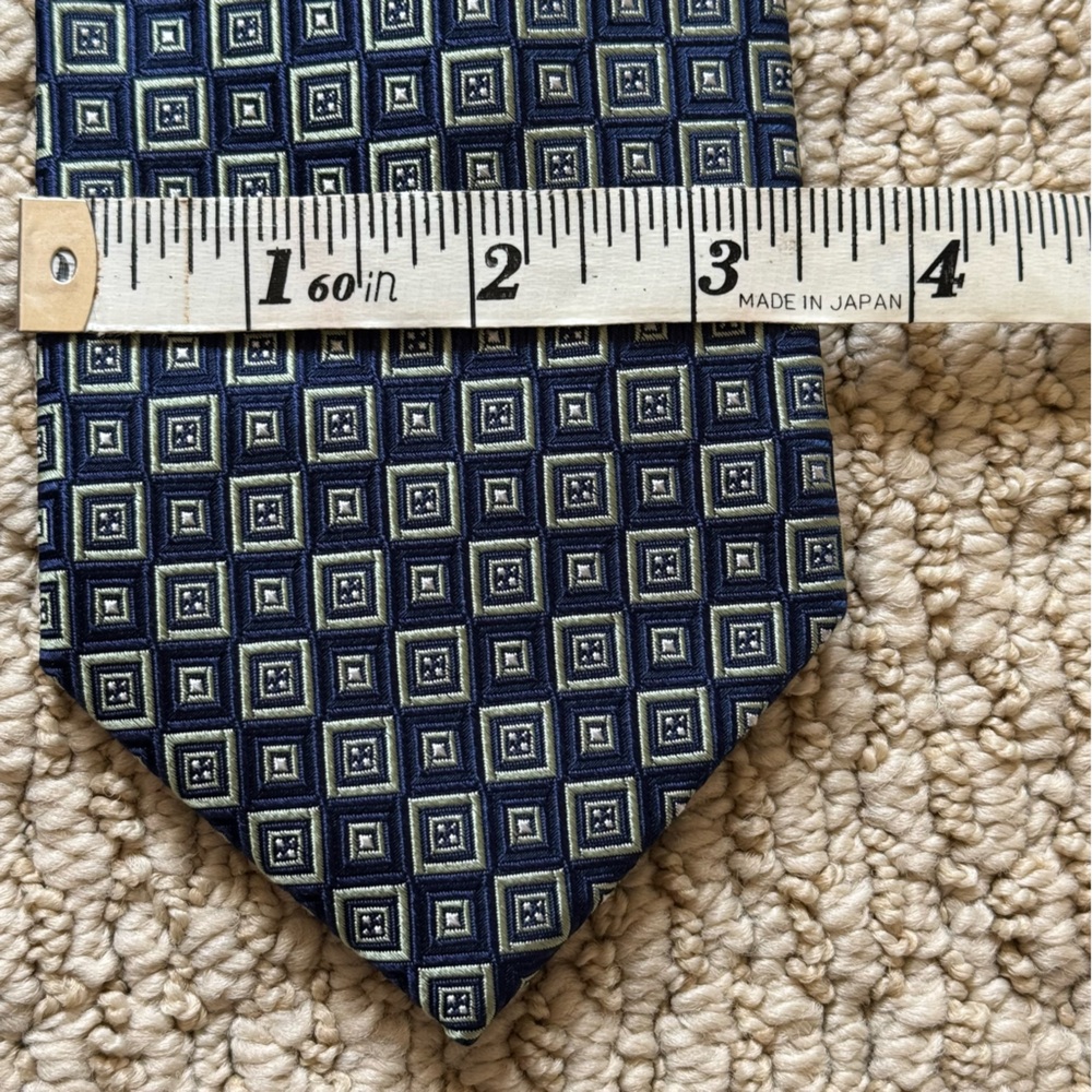 Chaps Blue and Green Silk Geometric Print  Checkered Tie - Picture 8 of 9